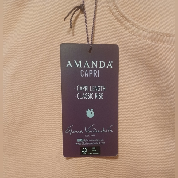 Gloria Vanderbilt Size 20W Amanda Slimming Effect Corral Classic Capri NWT - Picture 7 of 12